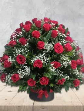 Caja Floral de Rosas 208